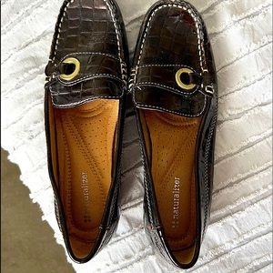 Naturalizer women’s casual loafer, “Gordie” style, choc brown 7.5